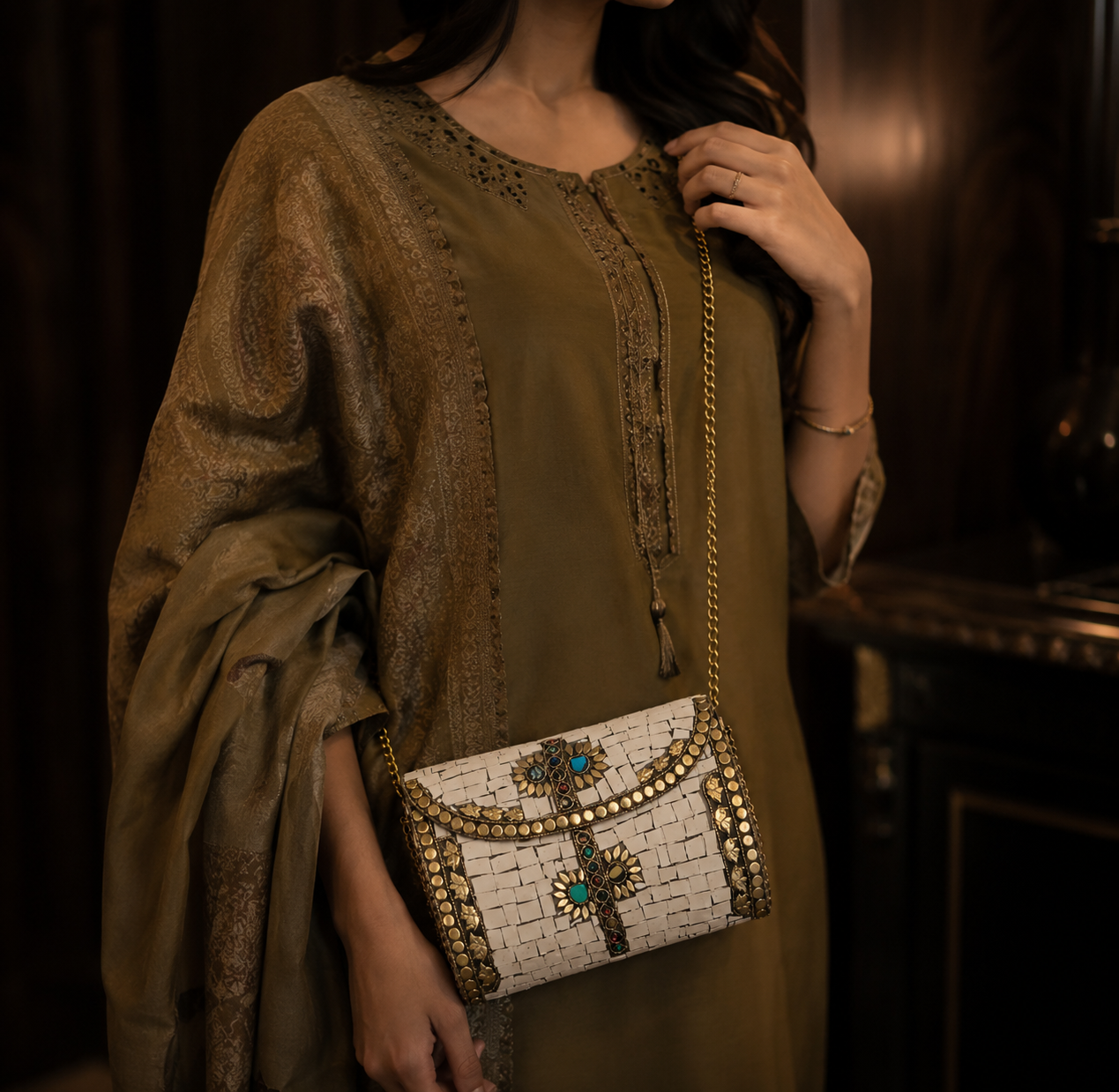 Ivory Heritage Jute Clutch
